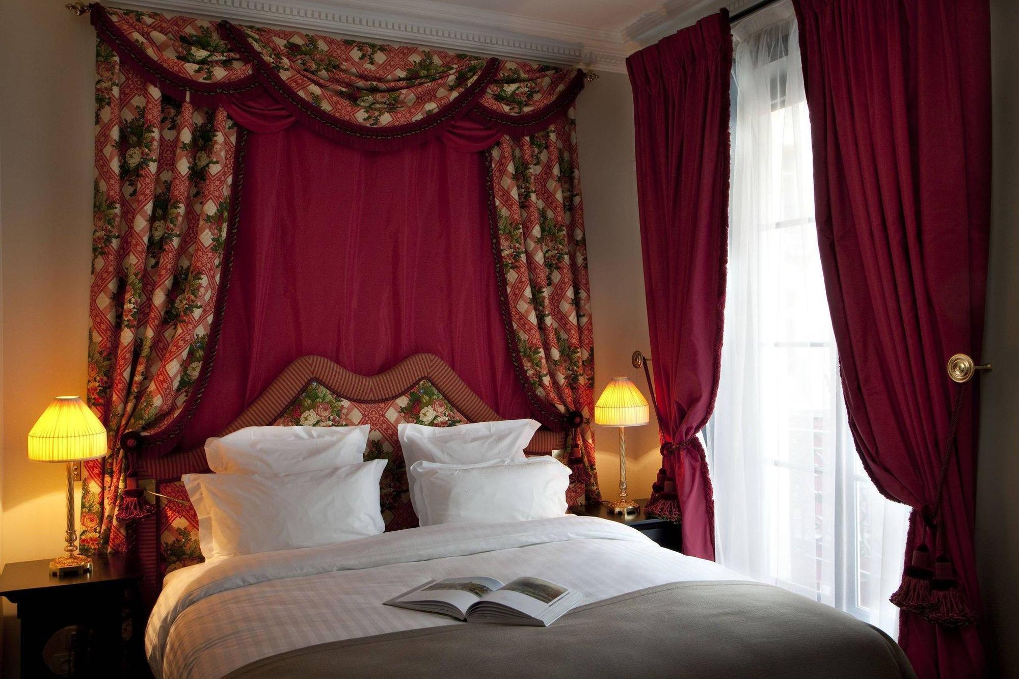 Maison Athenee 4*