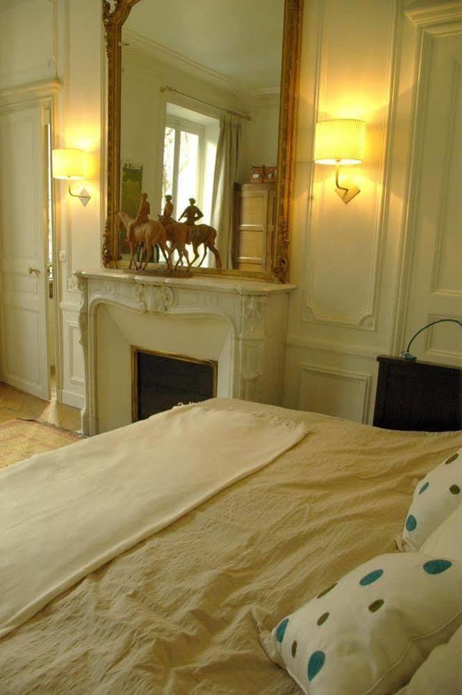 Apartment Designer - Eiffel Tower