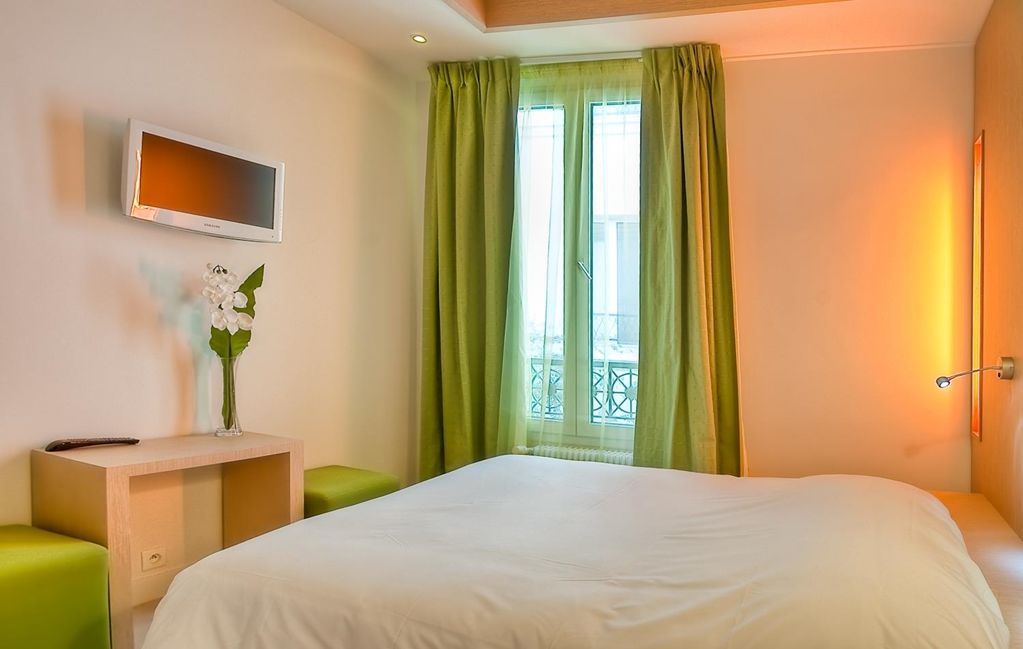 Kyriad 10 - Canal Saint Martin - Republique 3*