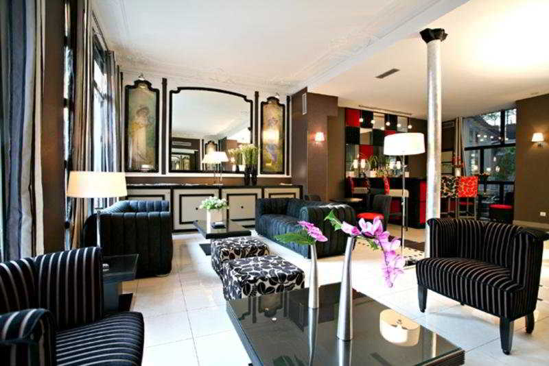 Hotel Eiffel Seine Paris