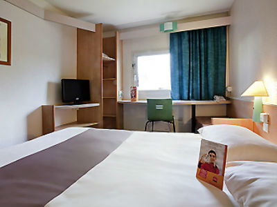 Ibis Gare Montparnasse 15eme Hotel
