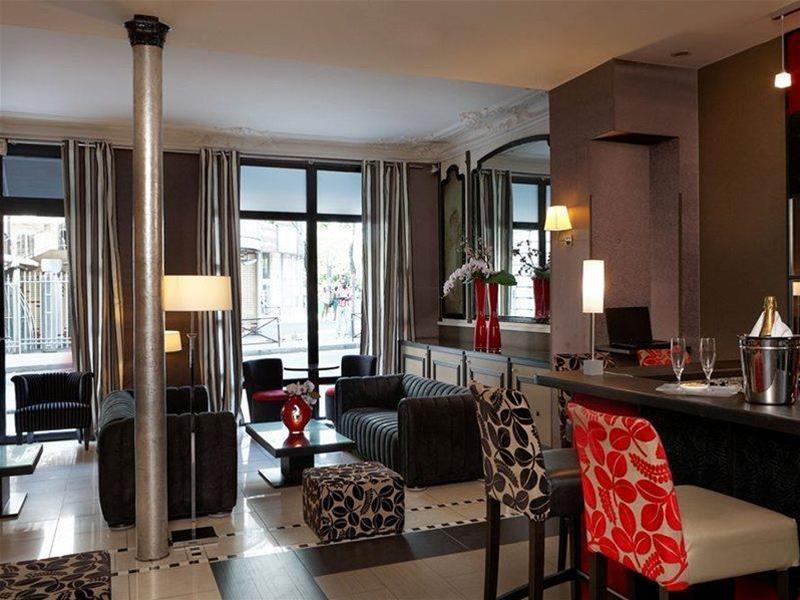 Hotel Eiffel Seine Paris