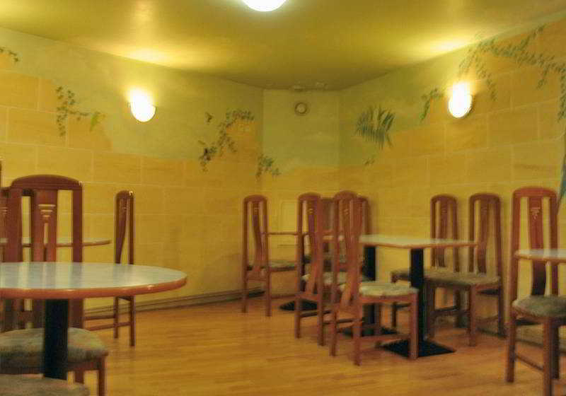 Royal Mansart Hotel