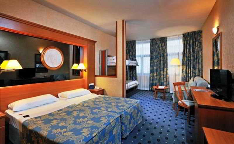 Timhotel Opéra Blanche Fontaine 4* Paris
