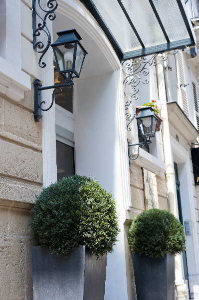 Arc Elysees 3*