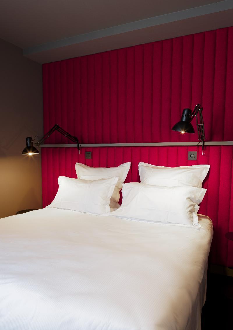Hotel Saint Marcel Paris