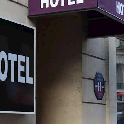 Du Chemin Vert Hotel