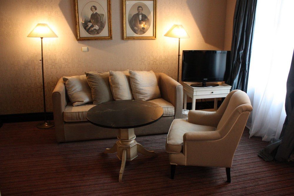 Hotel Du Romancier Paris