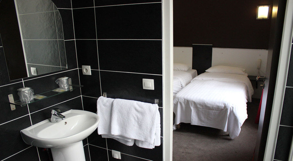 Royal Wagram Hotel