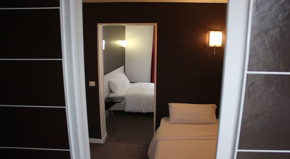 Royal Wagram Hotel