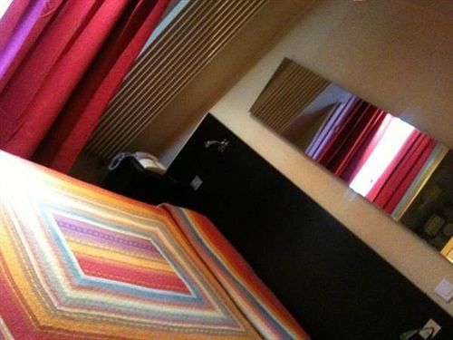 Hotel Vintage Gare Du Nord By Hiphophostels