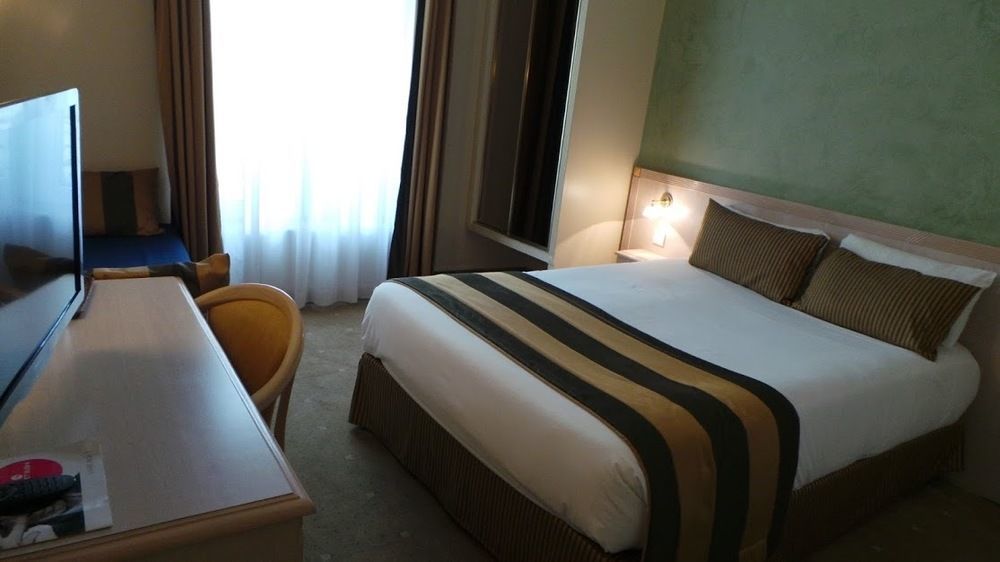 Champerret Elysees