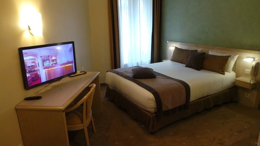 Hotel Champerret Elysees Paris