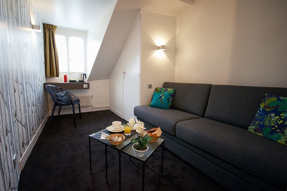 De La Gaîté Paris