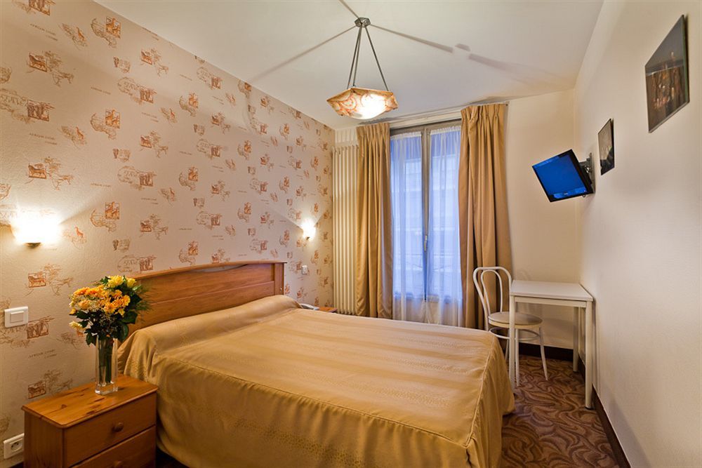 Le Clos D'alesia 3*