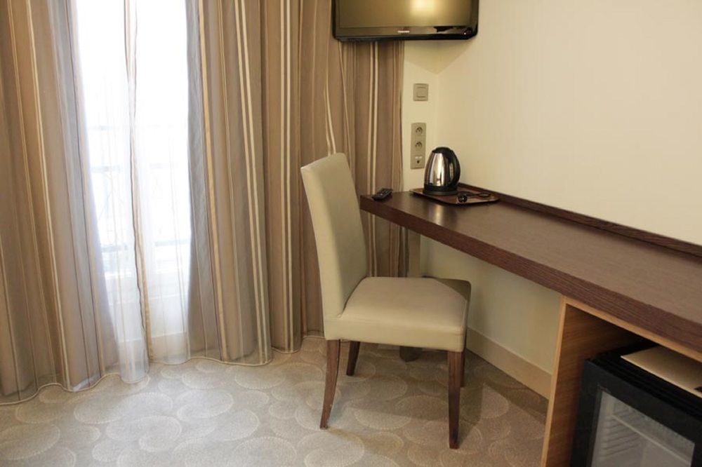 Le Grand De Normandie Hotel Paris