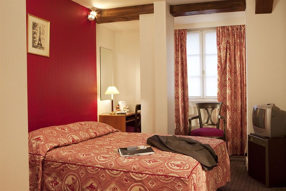 Wallace 4* Paris