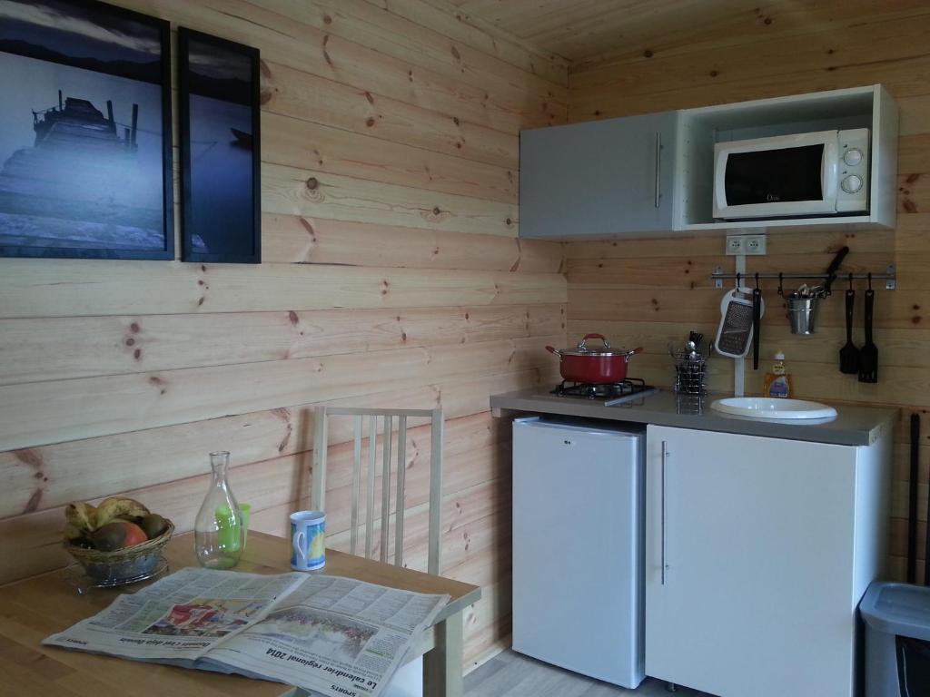 Camping Du Vivier Aux Carpes Acampamento *