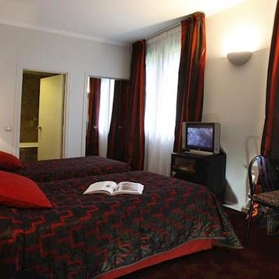 Hotel La Du Roy Champs Elysees 4*