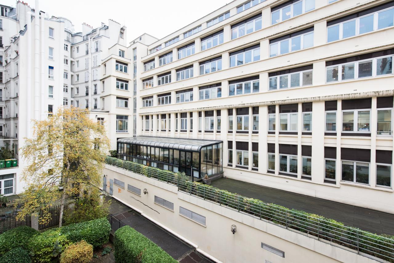 Apartment Poncelet