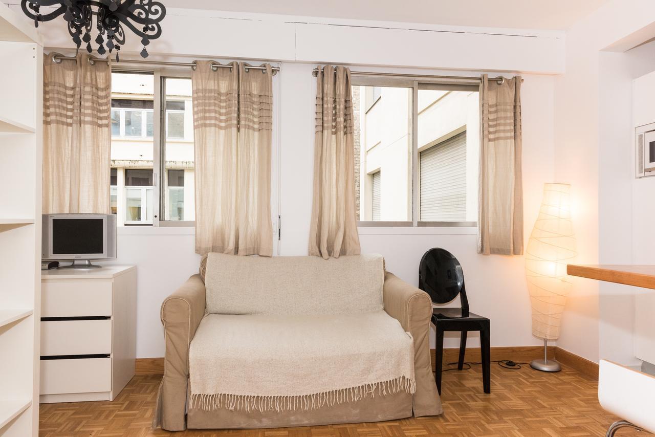 Apartment Poncelet *