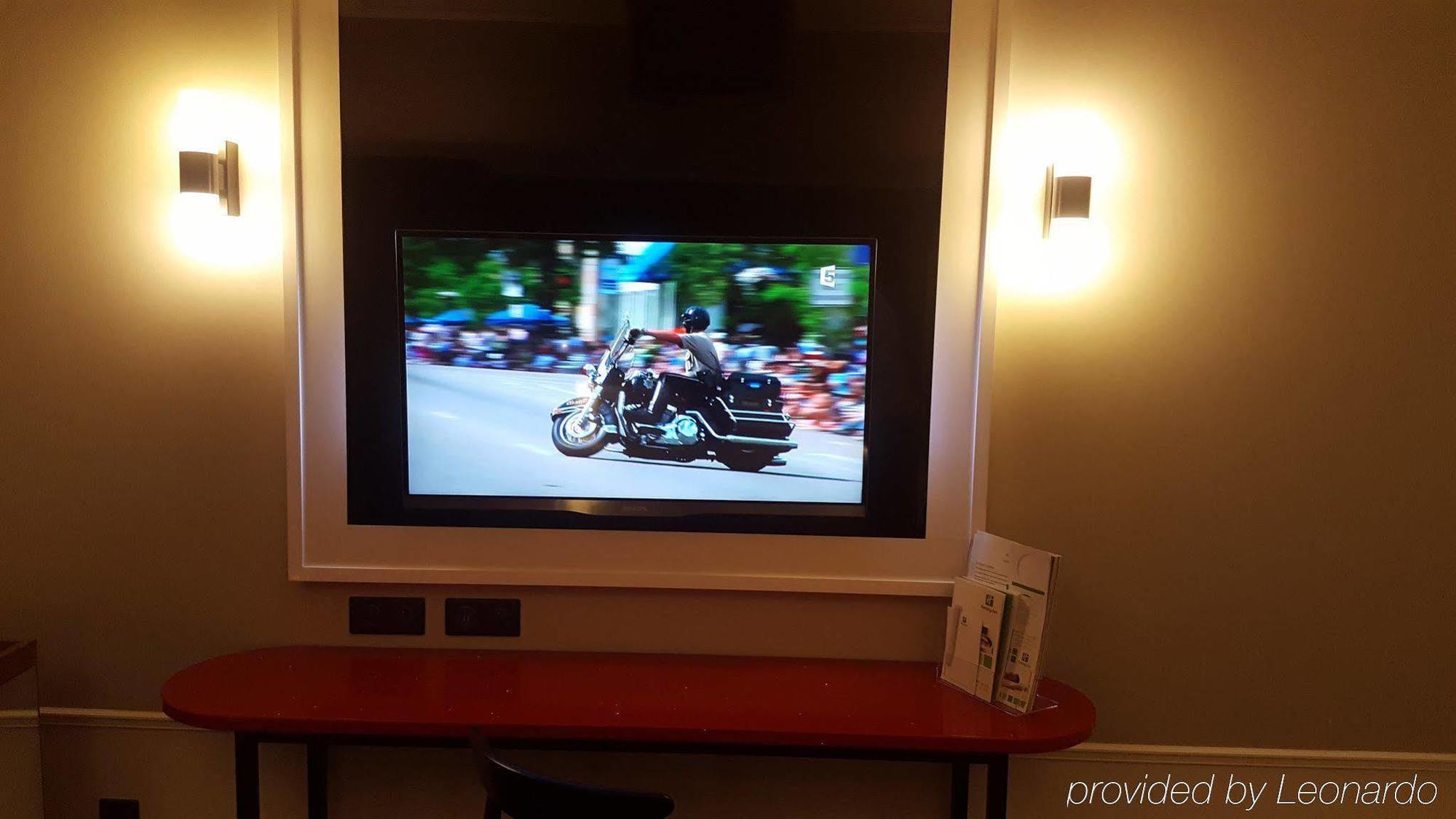 Hotel Holiday - Gare De Lyon Bastille By Ihg