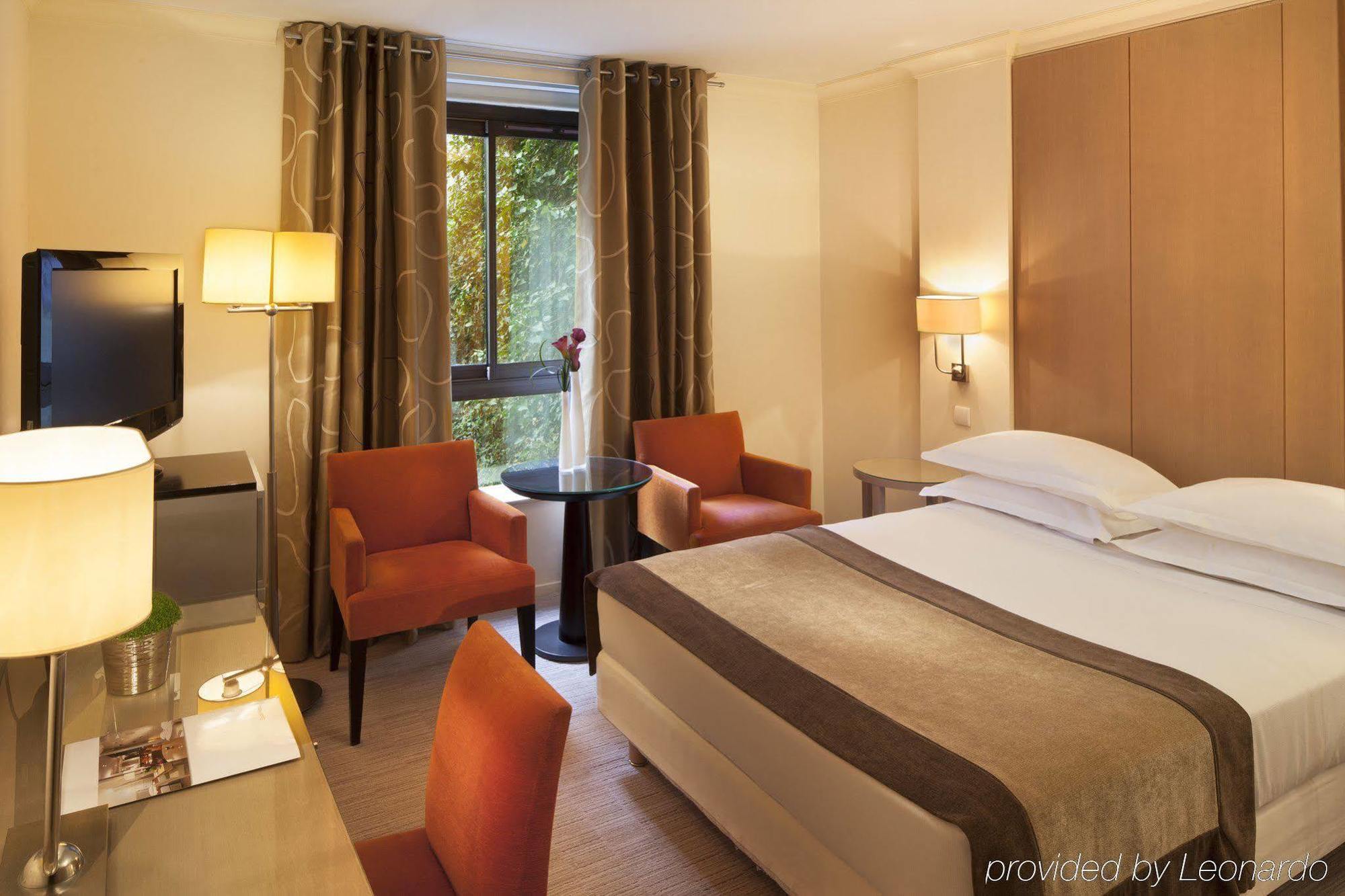Garden-elysée 4* Paris