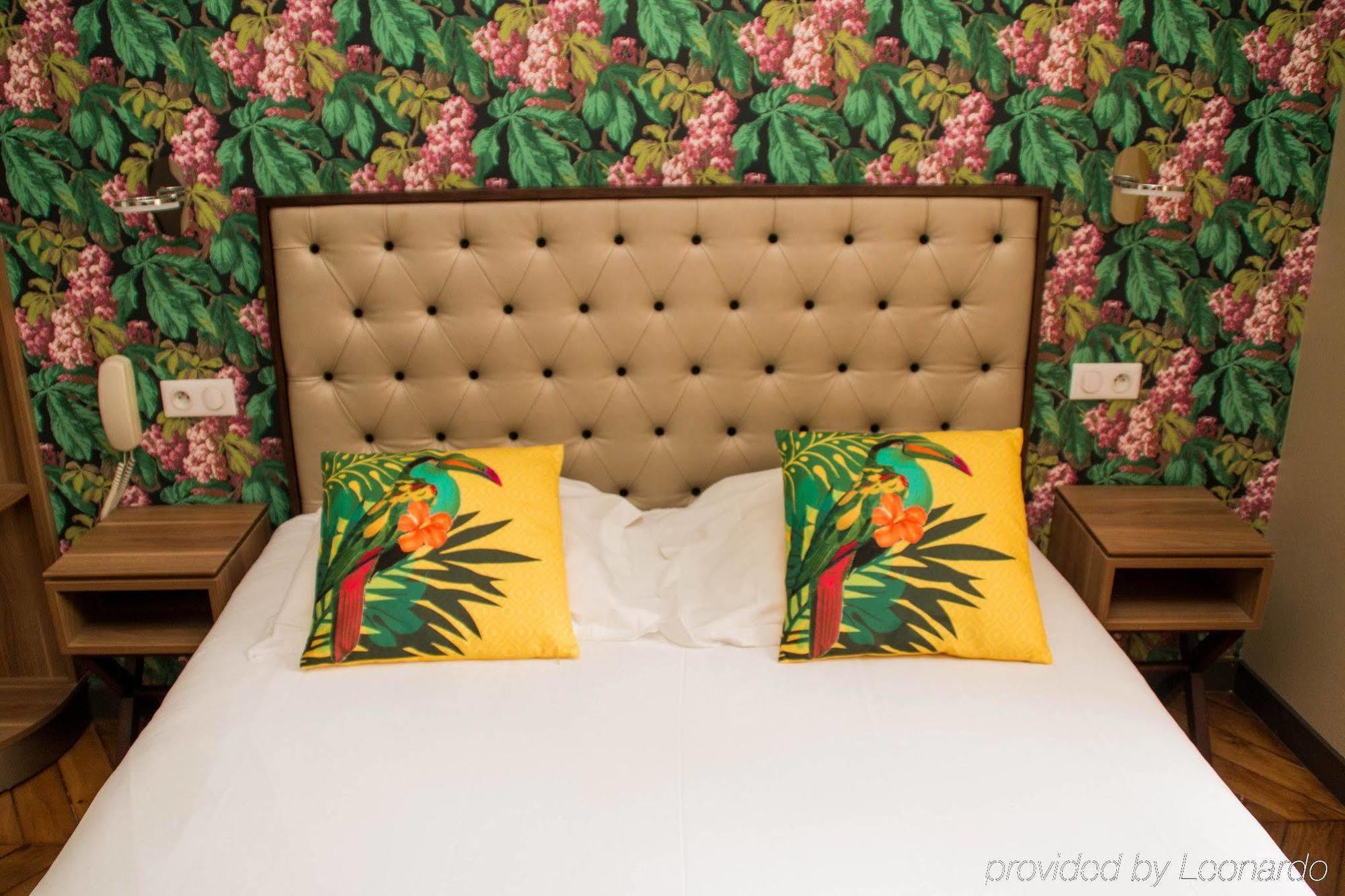 Excelsior Batignolles Paris