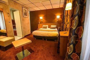Hotel Des Trois Gares Paris