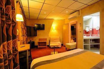 Des Trois Gares Hotel Paris