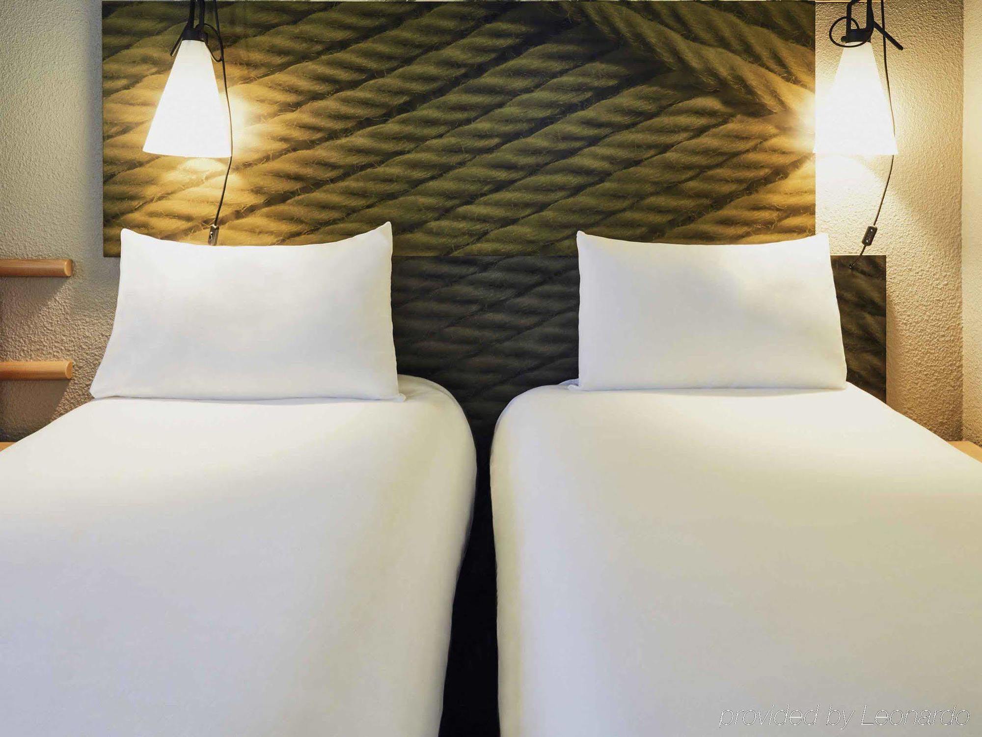 Hotel Ibis Gare De L'est Tgv Paris