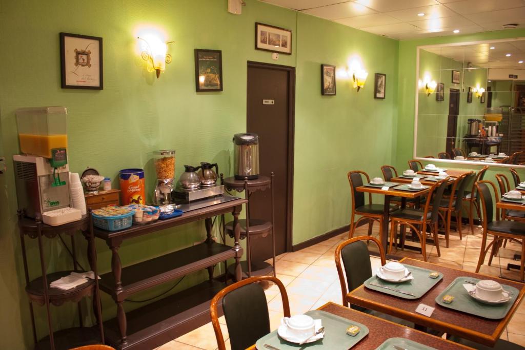Hotel Cambrai 2*