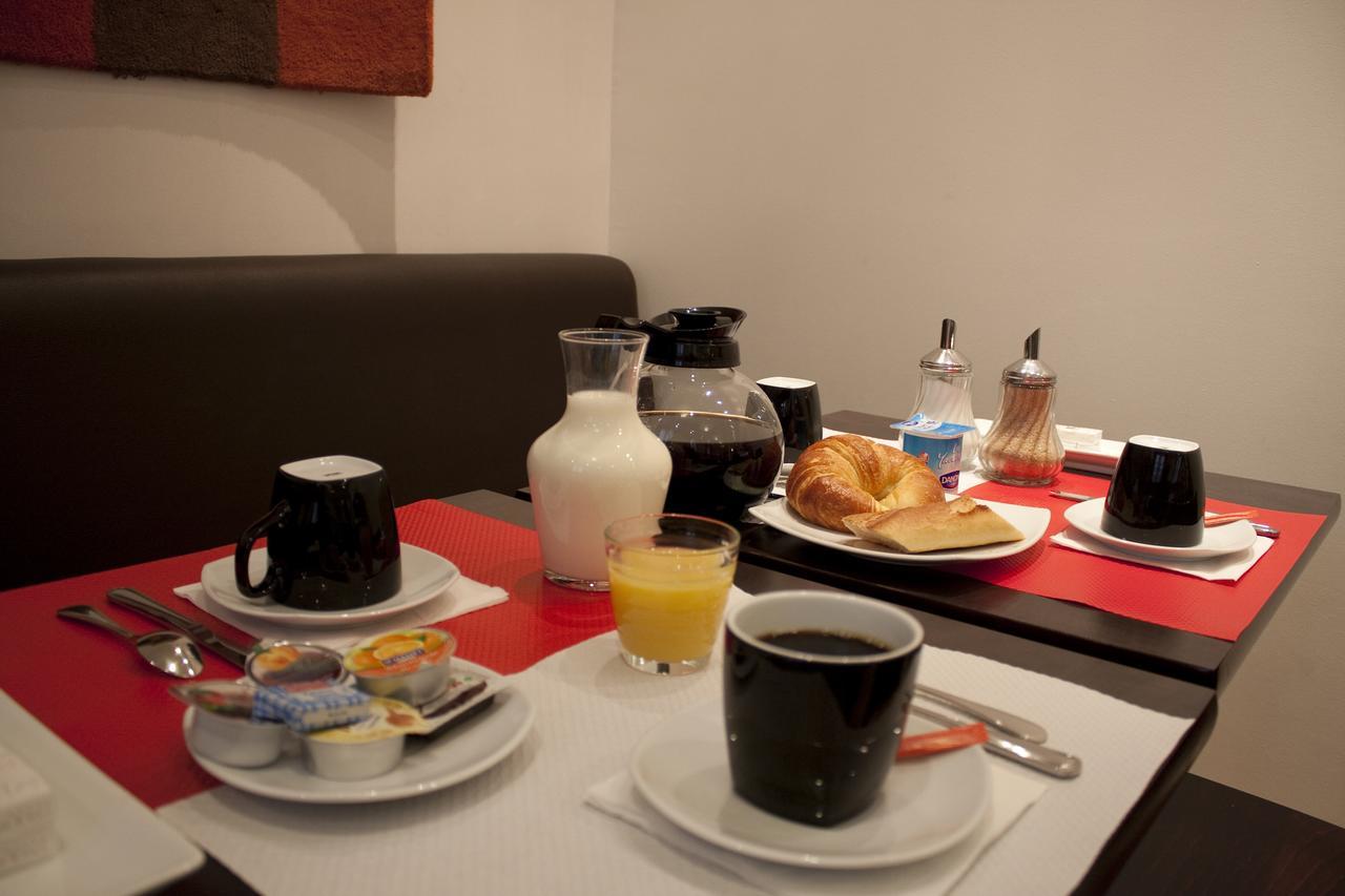 Hotel Cosmos