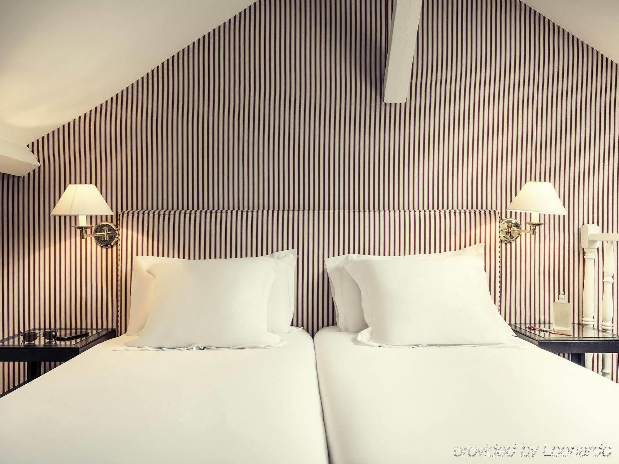 Hotel Le Belgrand Champs Elysees, Tapestry By Hilton