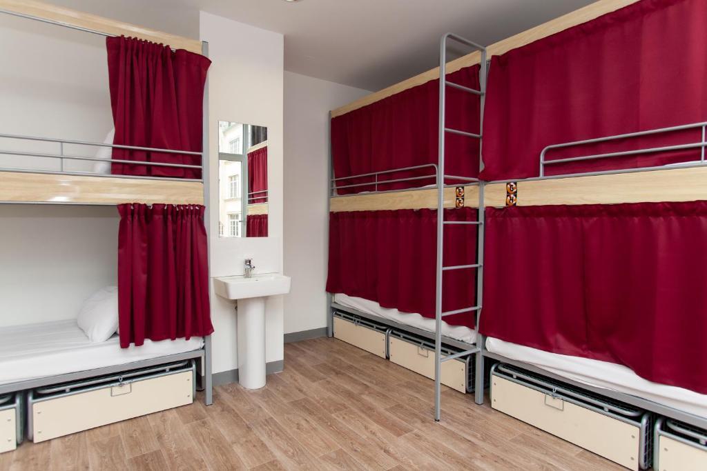 St Christopher's - Gare Du Nord Hostel *
