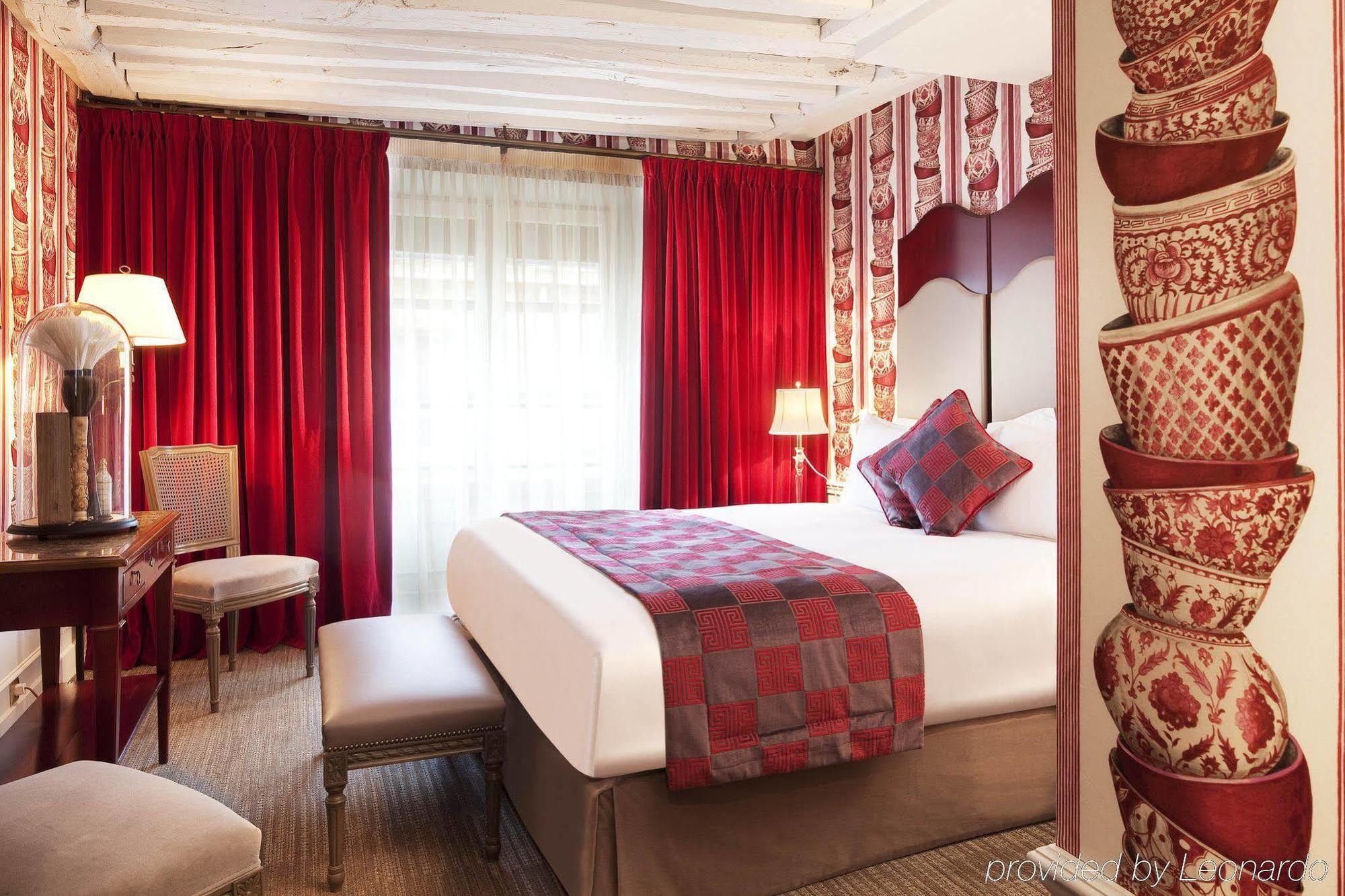 La Maison Favart 4* Paris