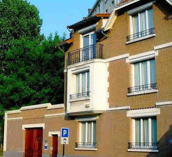 La - Bed & Breakfast Paris