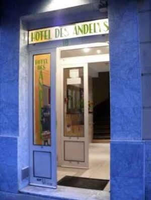 Hotel Des Andelys Paris
