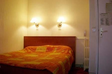 Hotel Des Andelys Paris
