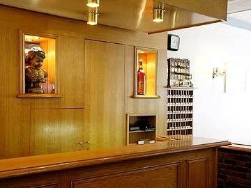 Hotel Grand De Turin 3*