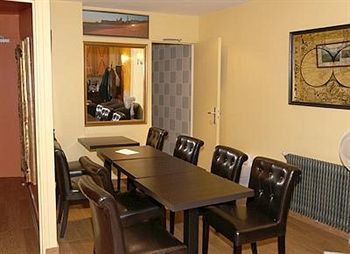 Victory Galou Hotel