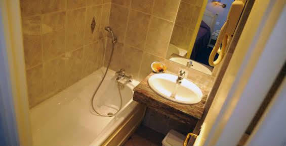 Hotel De L'esperance Paris
