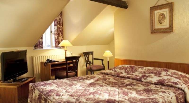 Wallace 4* Paris