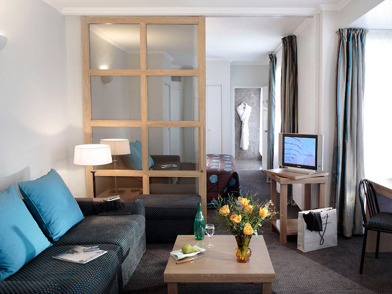 La Du Roy Champs Elysees 4* Paris