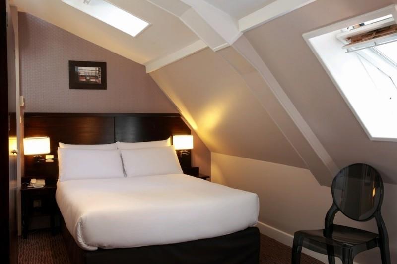 Albergue Le Village Montmartre By Hiphophostels *