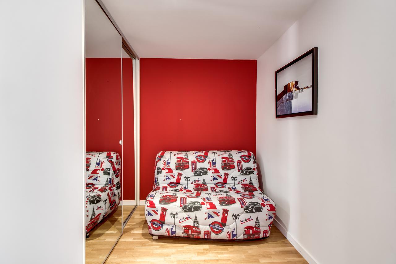Champs Elysees George V Id 306 Paris