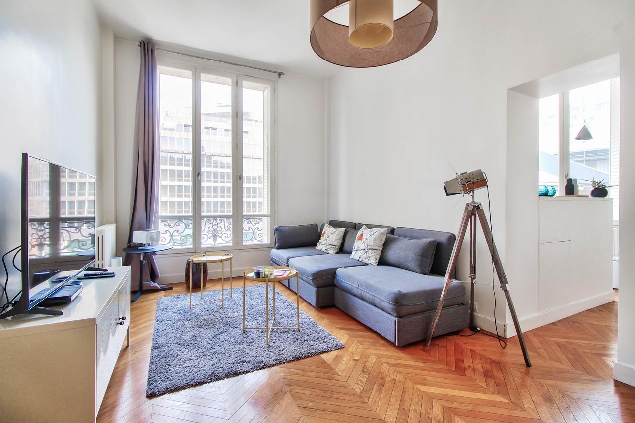 Saint Philippe Du Roule Apartment *
