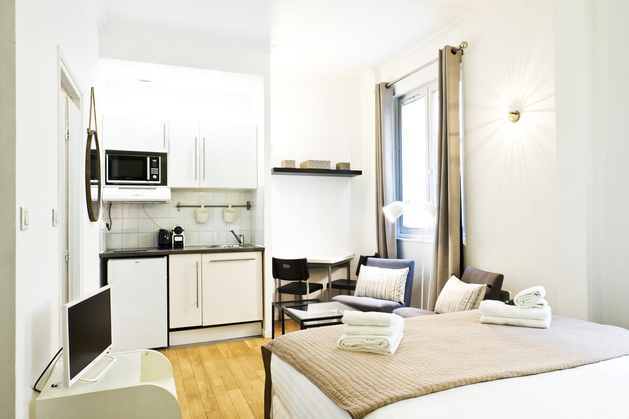 Pick A Flat's In Batignolles - Rue Biot Apartment *
