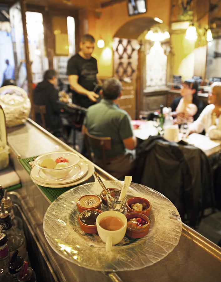 Hotel Bistrot Les Sans Culottes Paris