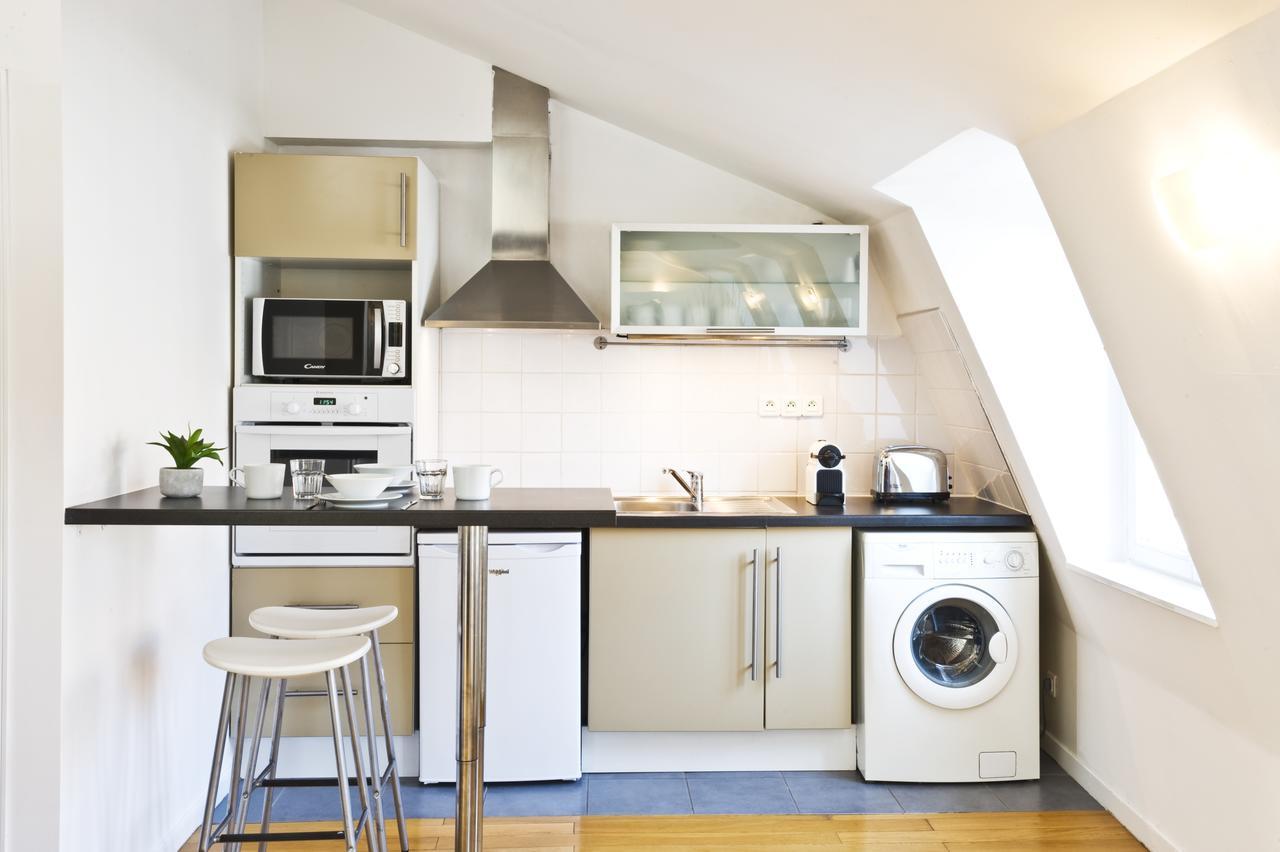 Pick A Flat's In Batignolles - Rue Biot Apartment